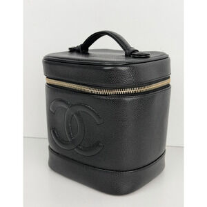 Chanel Caviar Vanity Cosmetic Case Vintage in Black Leather 1997-1999